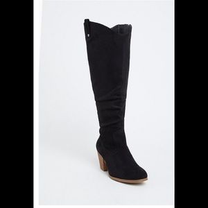 TORRID NWT BLACK FAUX SUEDE WESTERN KNEE-HIGH BOOT (WW & WIDE TO EXTRA WIDE CALF